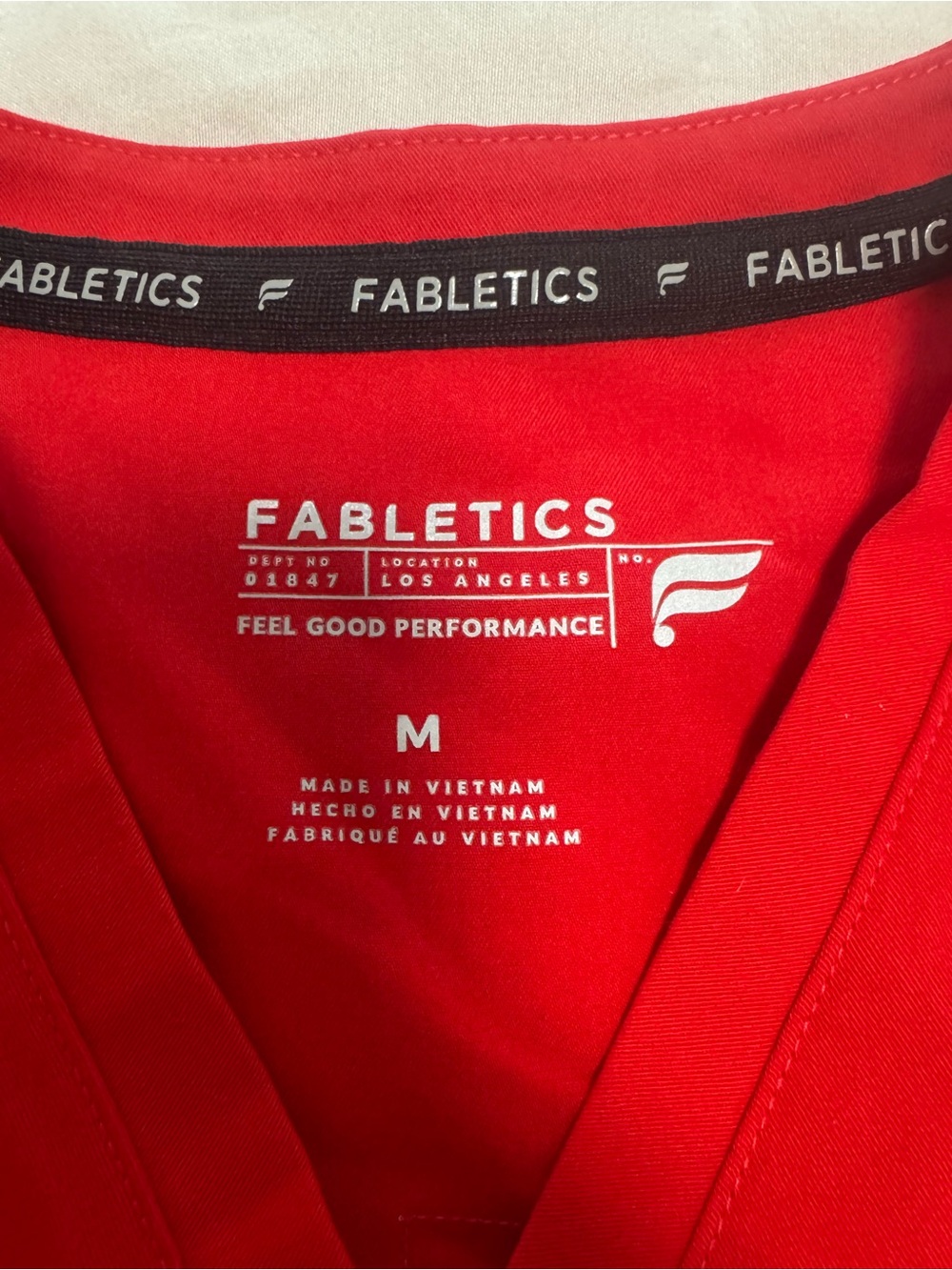 Fabletics Red Scrub Set - Picture 3 of 6